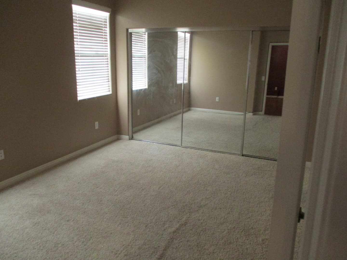 Henderson House: 50 Aura De BLANCO #12202