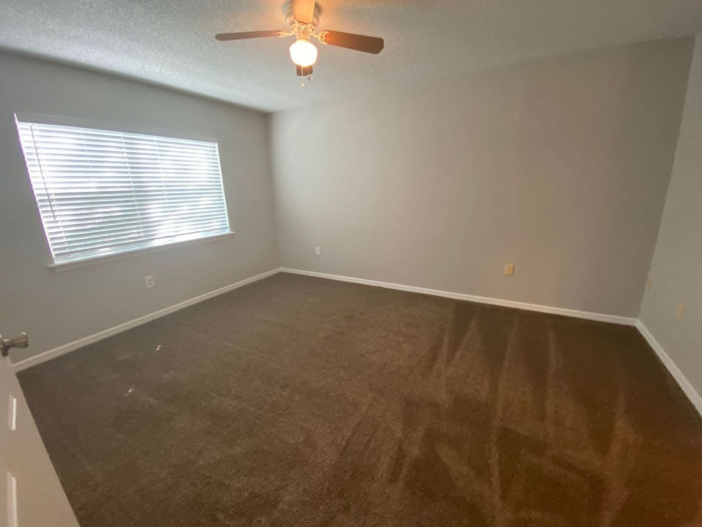 Longwood Apartment: 5210 Clubside Dr
