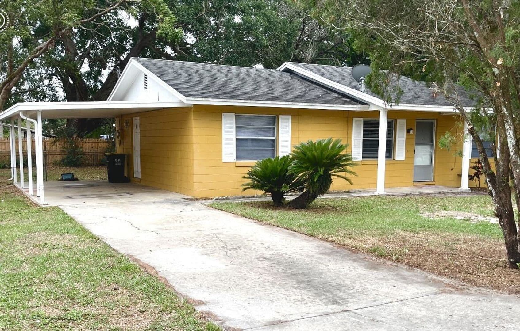 Winter Haven House: 98 Surf Dr.