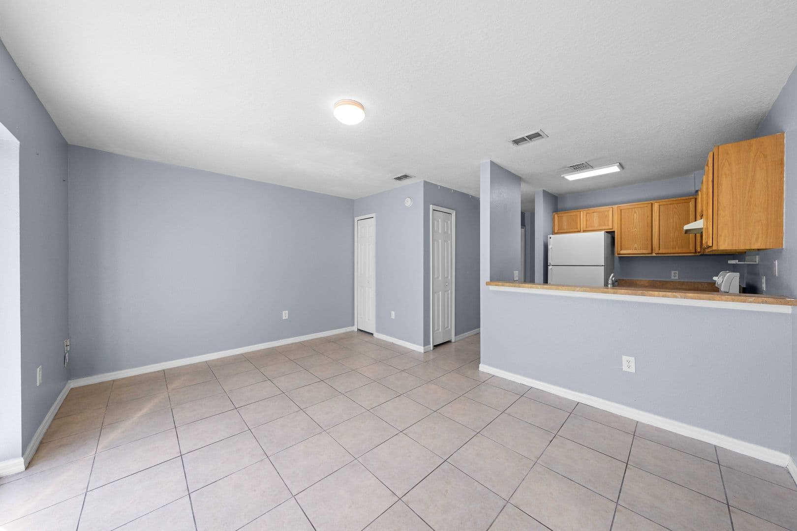 Kissimmee Townhome: 239 Royal Palm Drive
