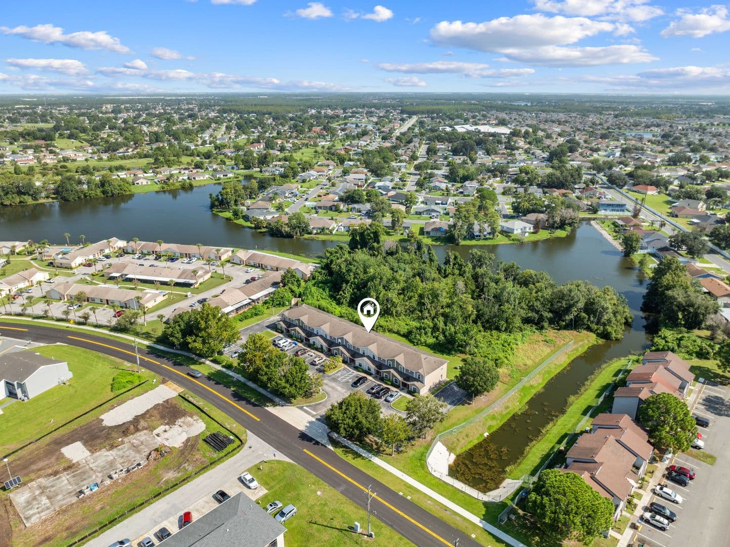 Kissimmee Townhome: 239 Royal Palm Drive