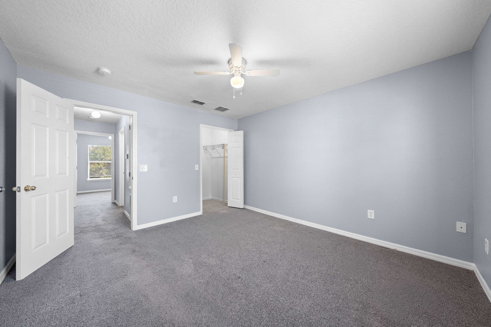 Kissimmee Townhome: 239 Royal Palm Drive