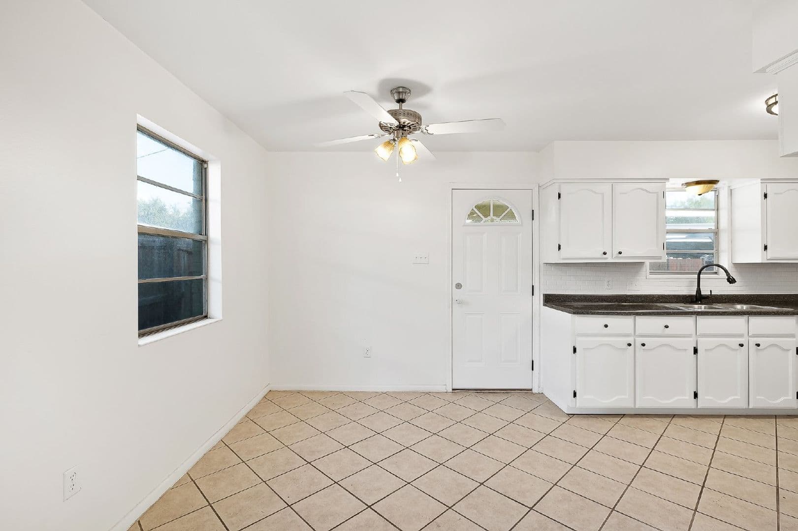 McAllen Townhome: 202 North 41st Street