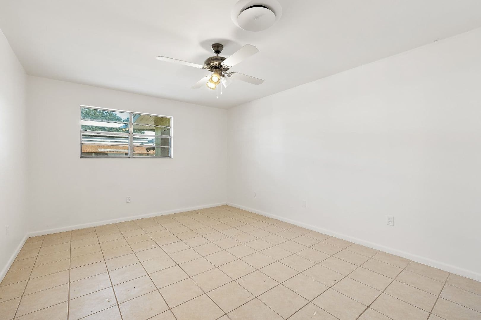 McAllen Townhome: 202 North 41st Street