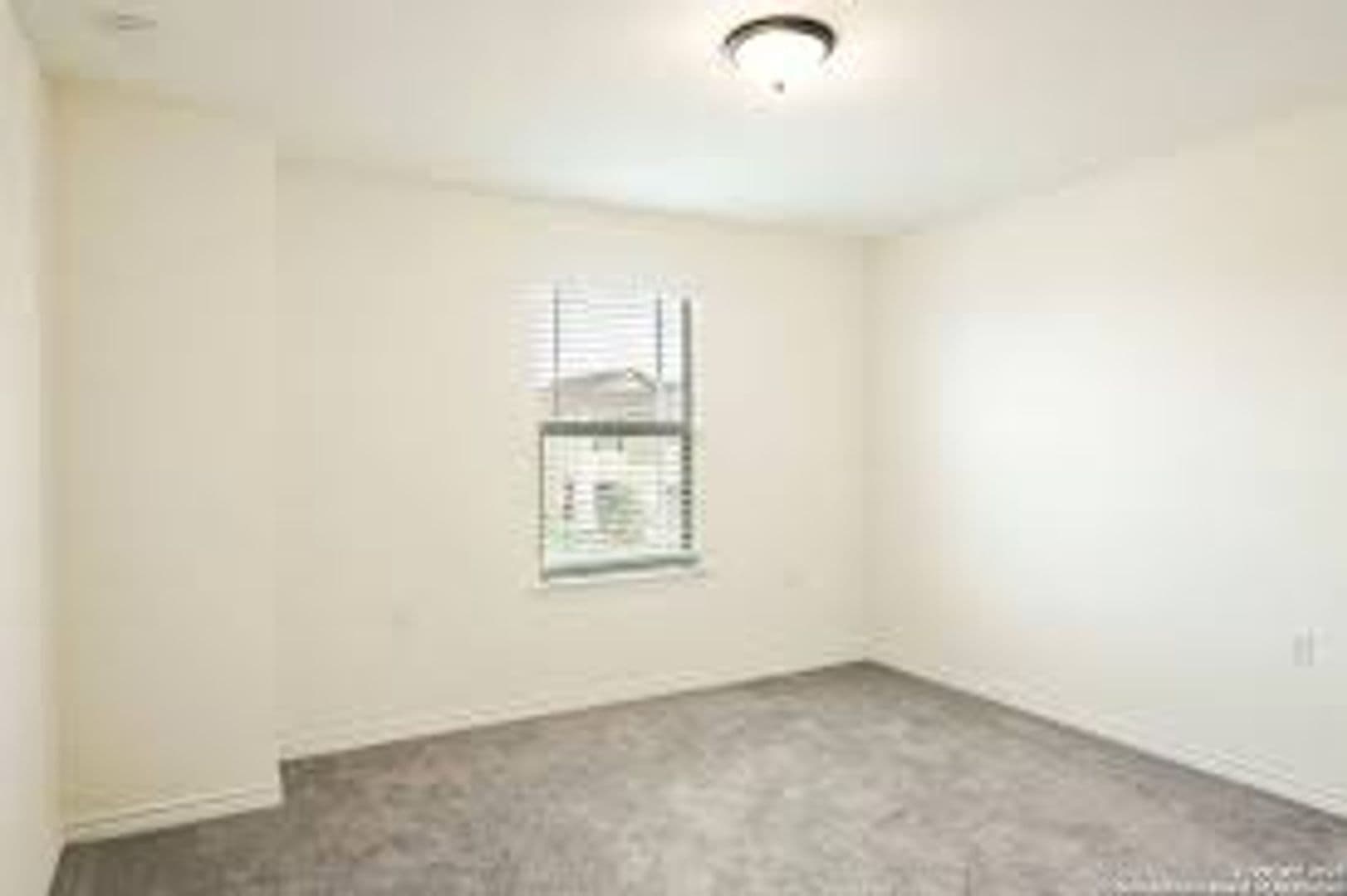 San Antonio House: 5527 Castle Brook Drive