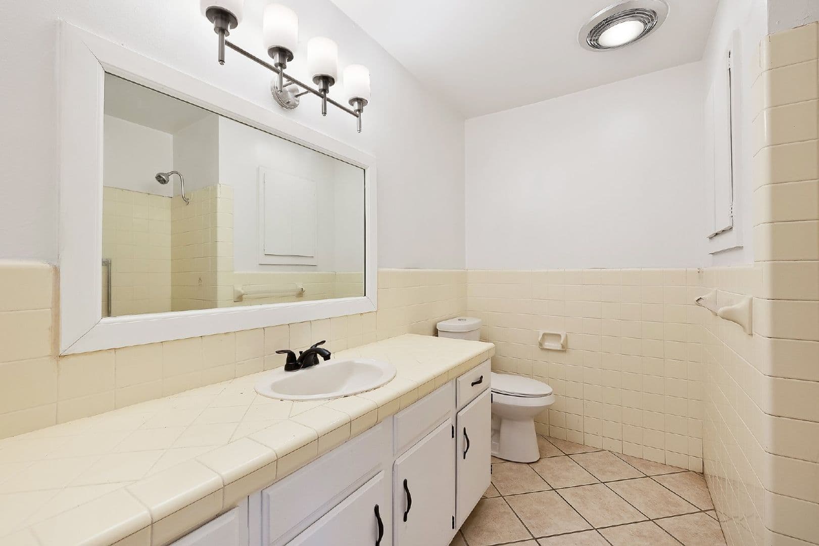 McAllen Townhome: 202 North 41st Street