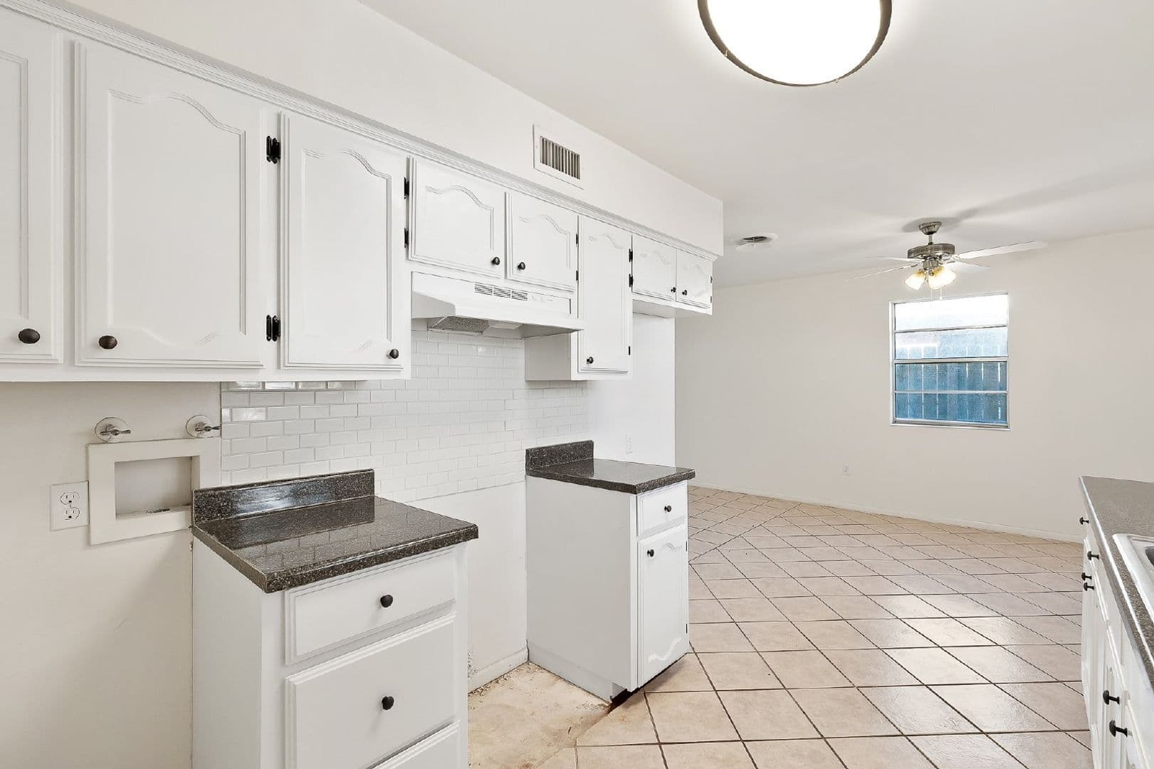McAllen Townhome: 202 North 41st Street