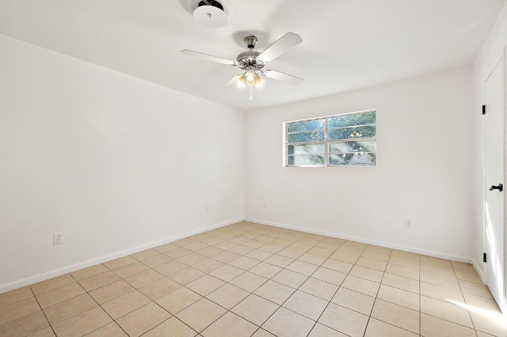 McAllen Townhome: 202 North 41st Street