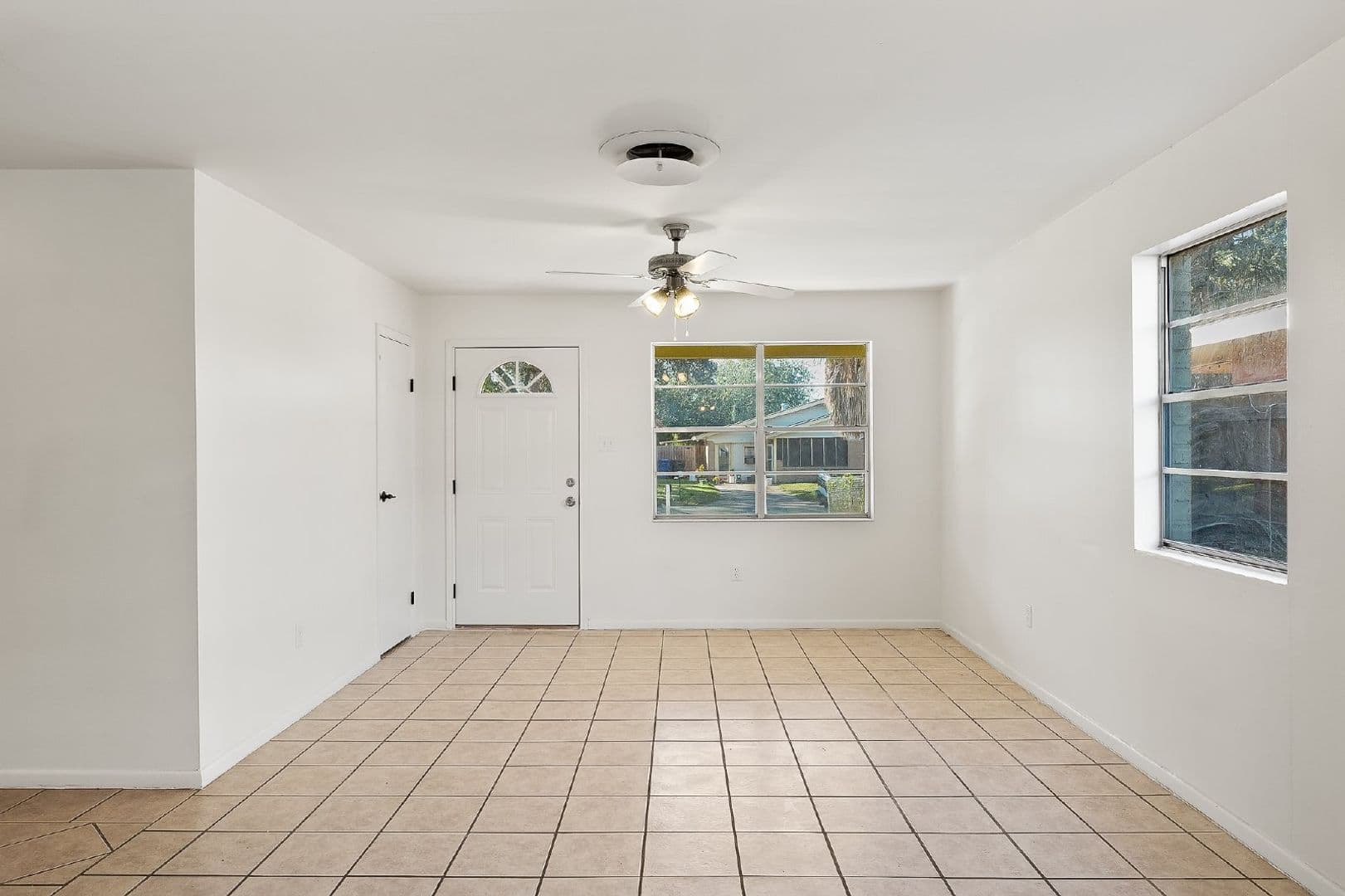 McAllen Townhome: 202 North 41st Street