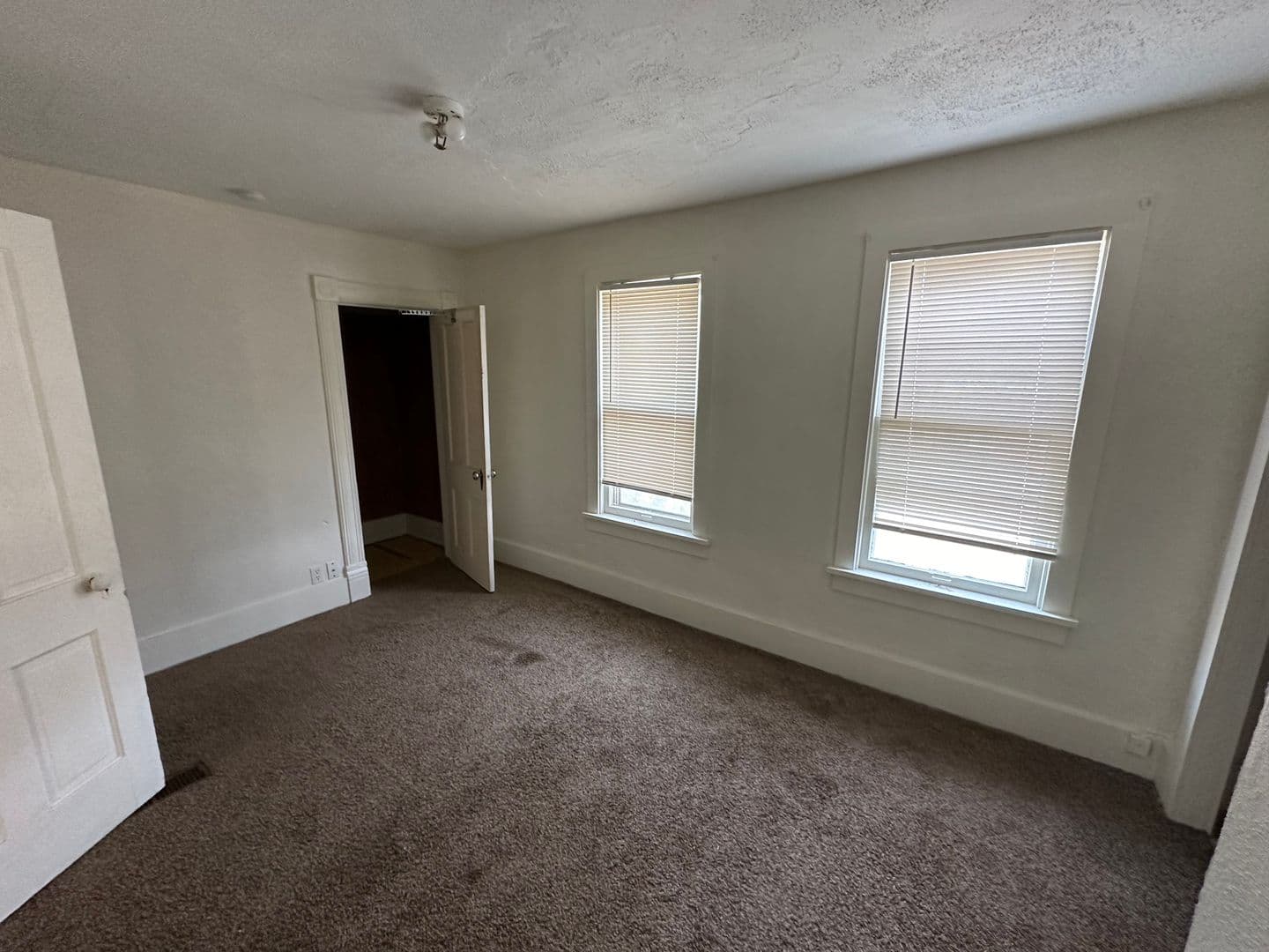 SIOUX CITY House: 2015 S PALMETTO ST