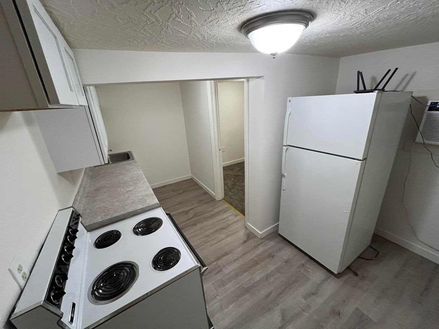 SLOAN Apartment: 110 ALDERSON ST