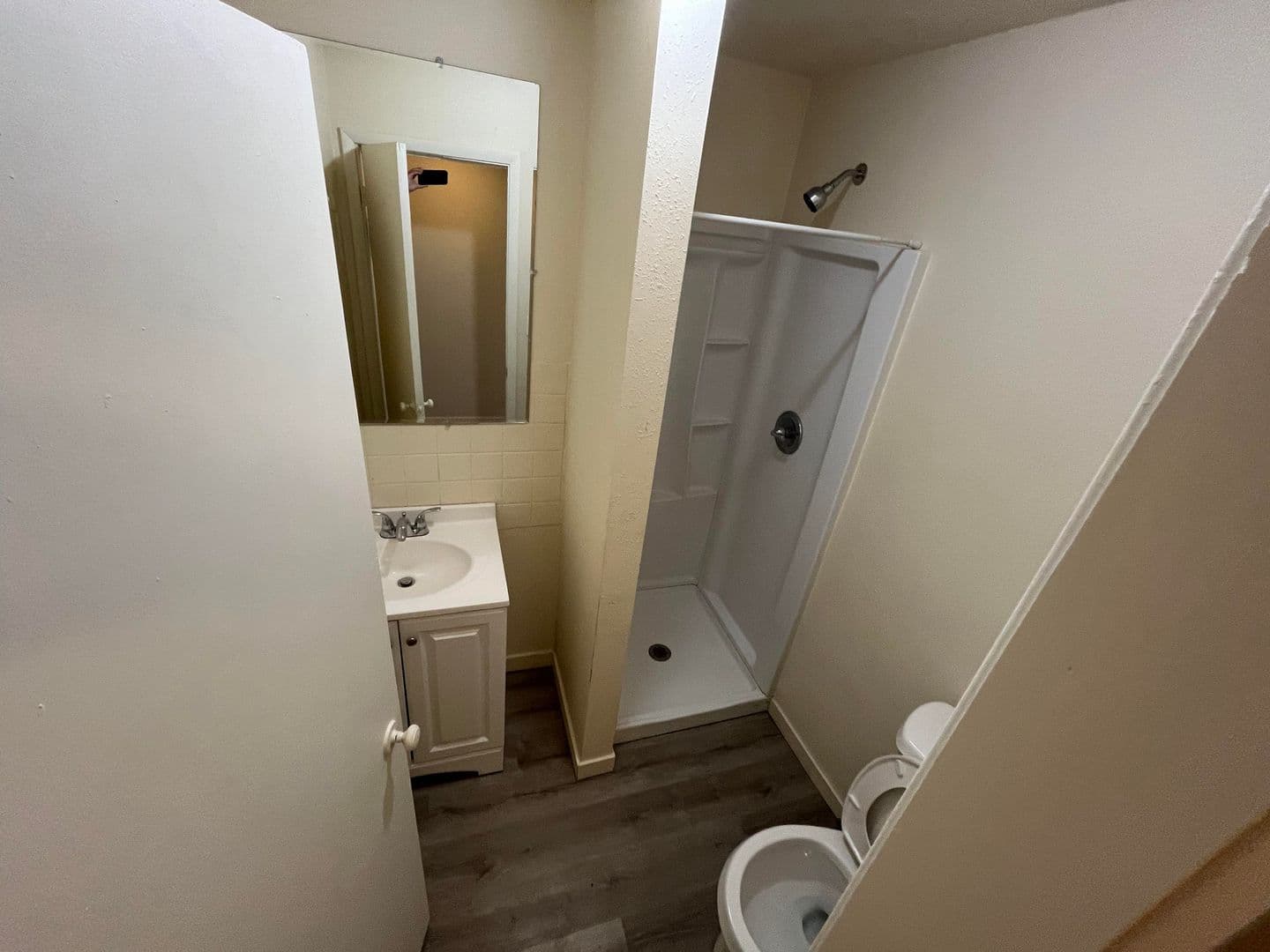 SLOAN Apartment: 110 ALDERSON ST