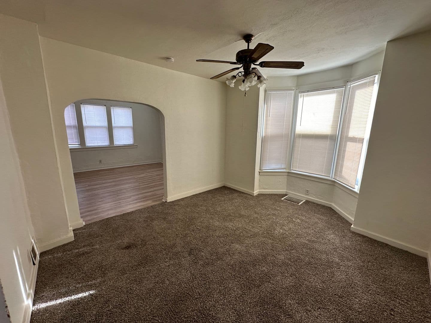 SIOUX CITY House: 2015 S PALMETTO ST