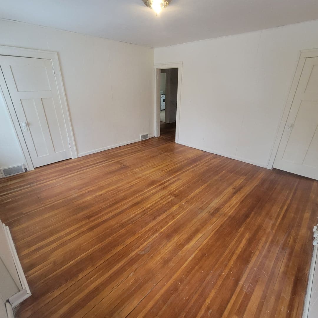 SIOUX CITY Apartment: 1202 18TH STREET