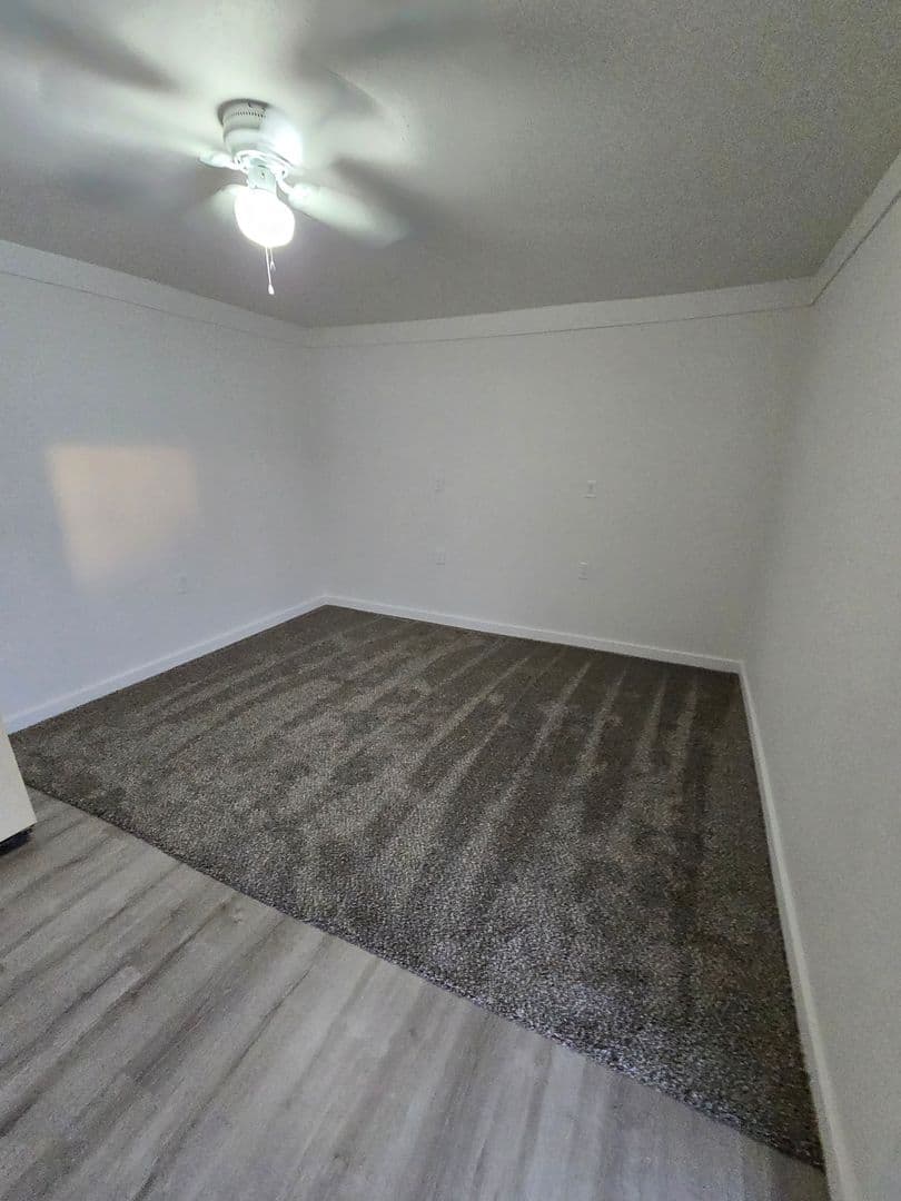 SLOAN Apartment: 110 ALDERSON ST