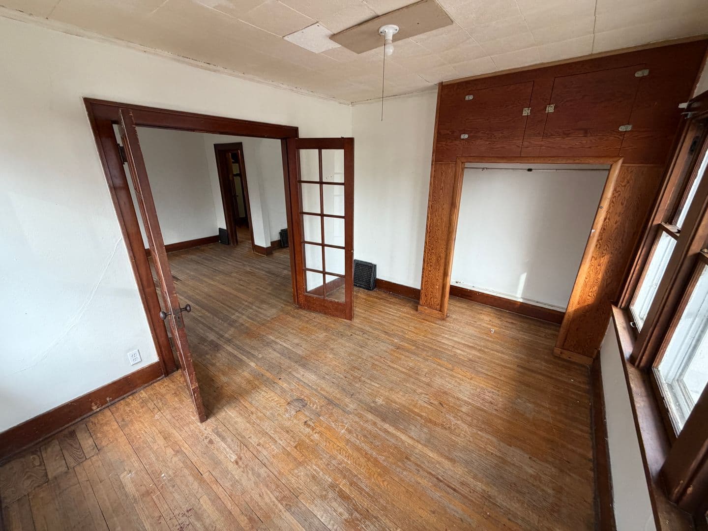 SIOUX CITY Apartment: 2833 CHAMBERS ST