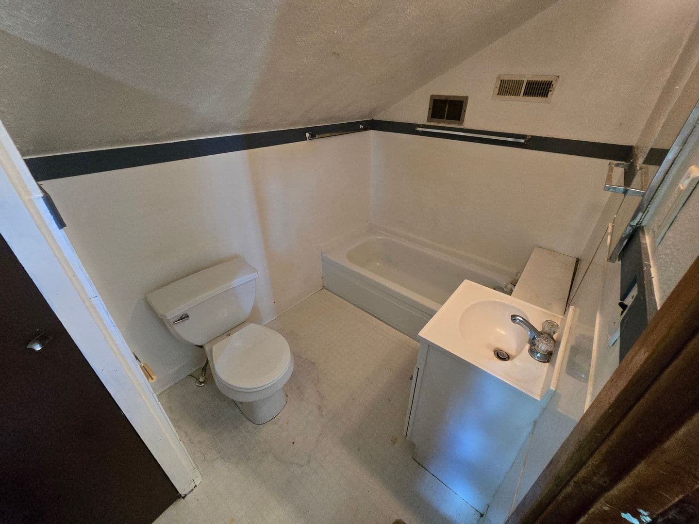 SIOUX CITY Apartment: 2833 CHAMBERS ST