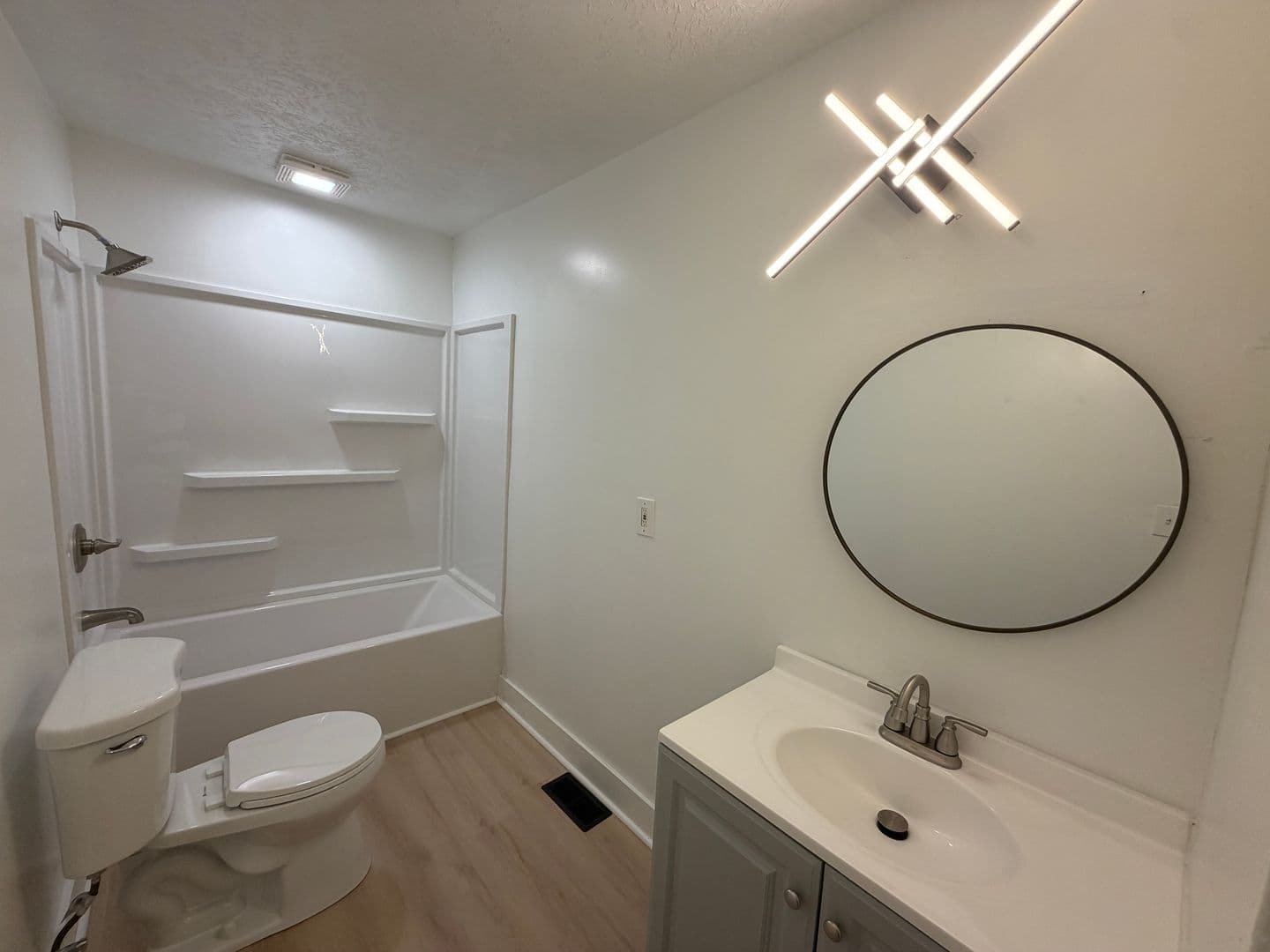 Sioux City Apartment: 1200 Jennings St