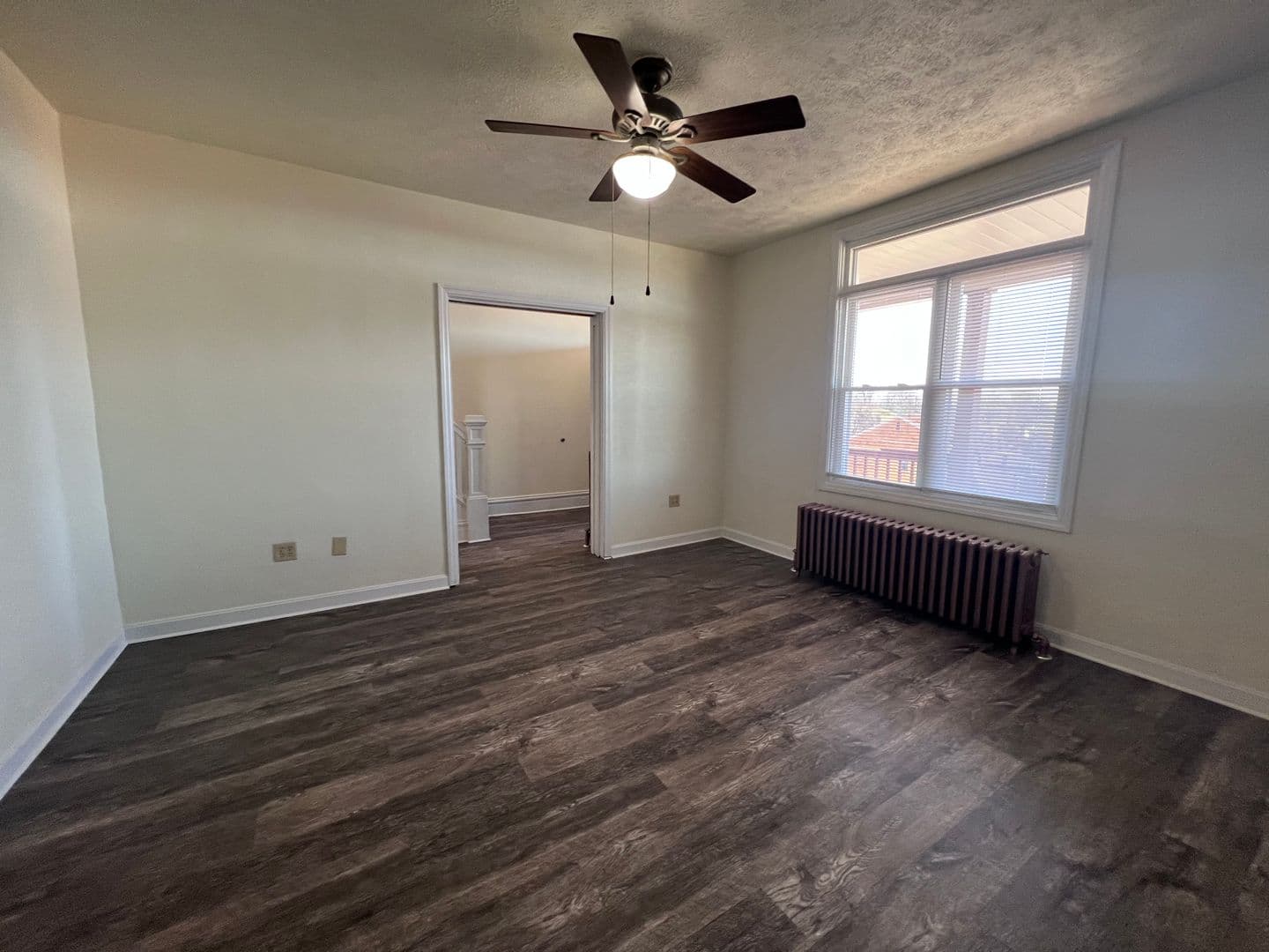 Pittsburgh House: 2037 westmont