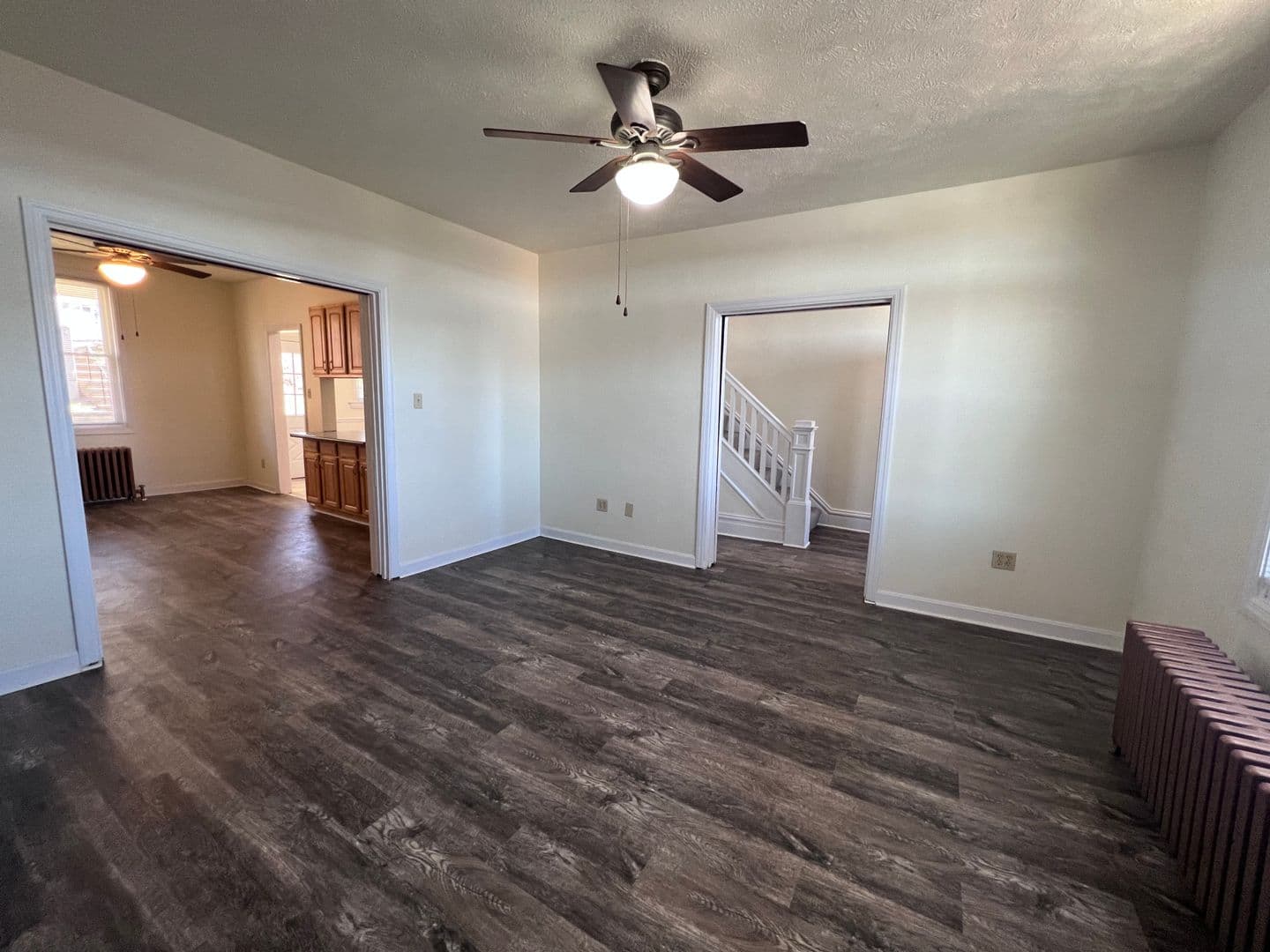 Pittsburgh House: 2037 westmont