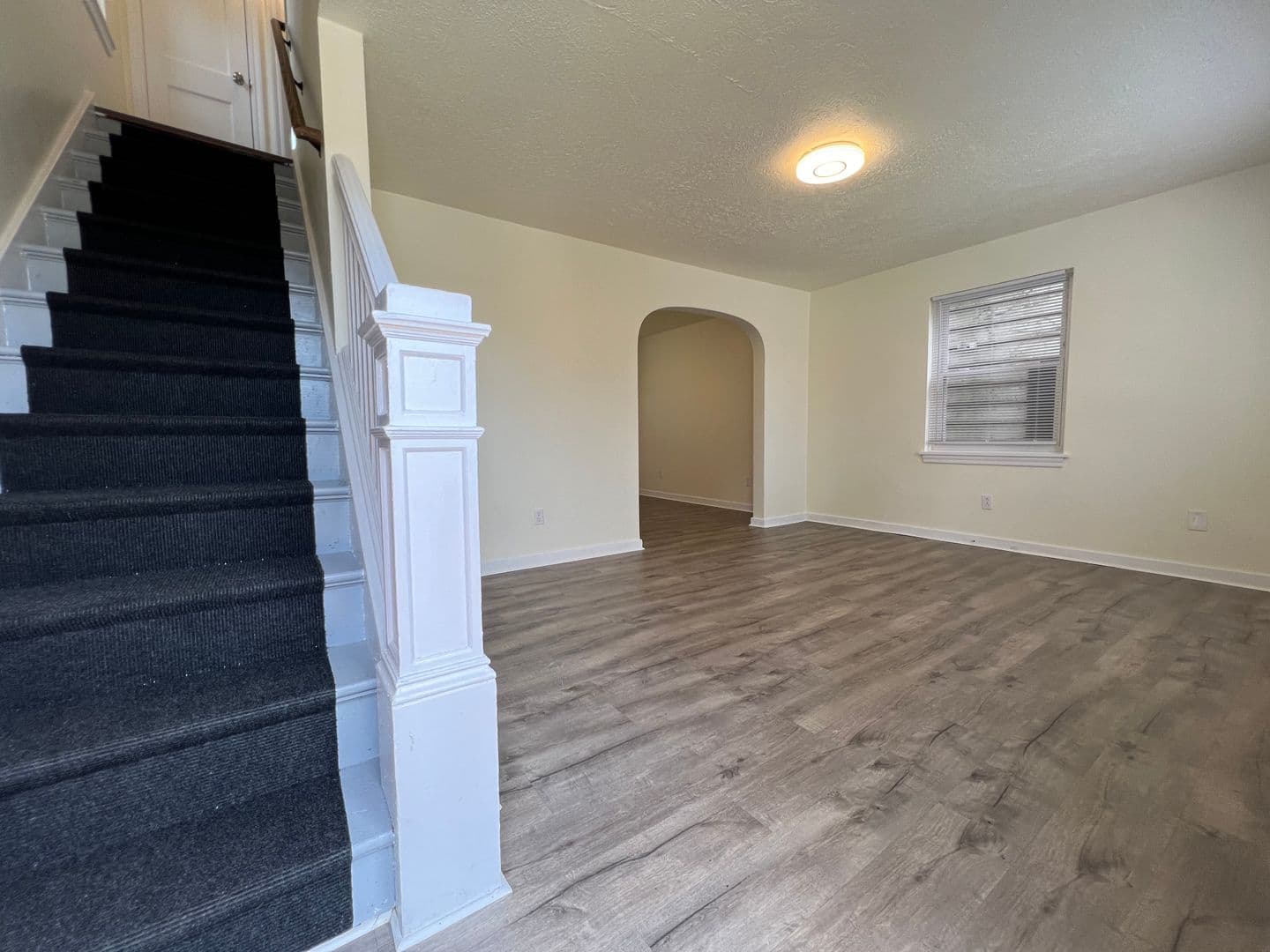 Homestead House: 236 e 16th