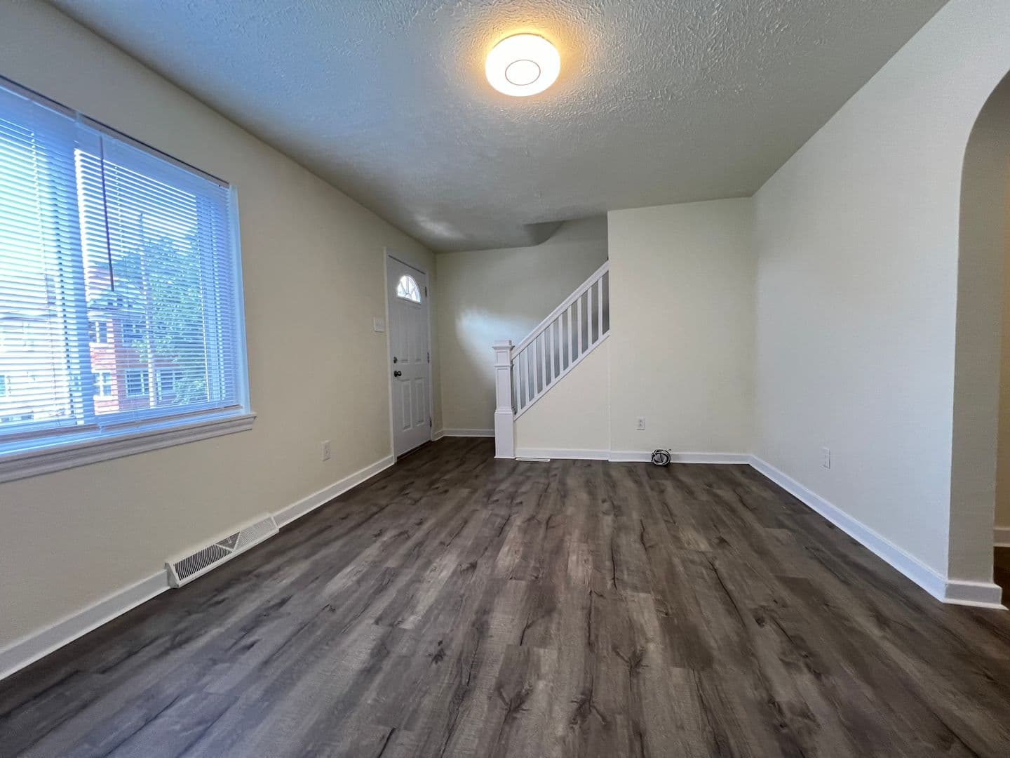 Homestead House: 236 e 16th