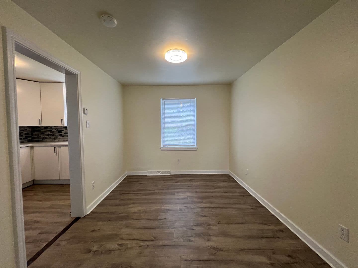 Homestead House: 236 e 16th