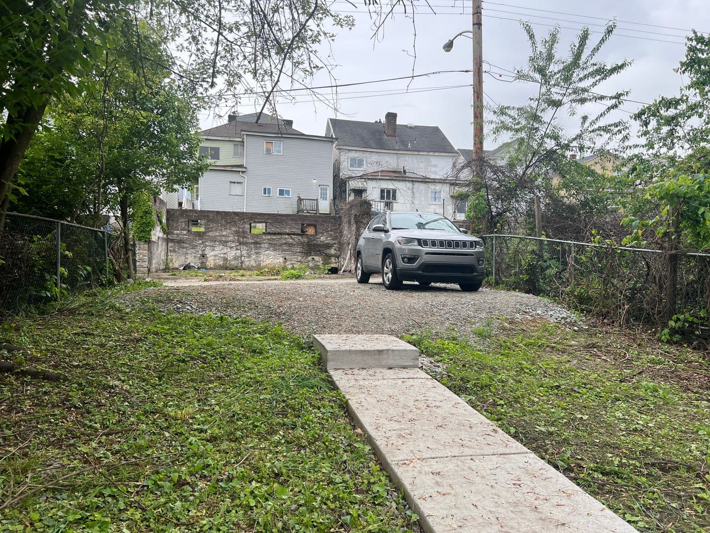 Homestead House: 236 e 16th