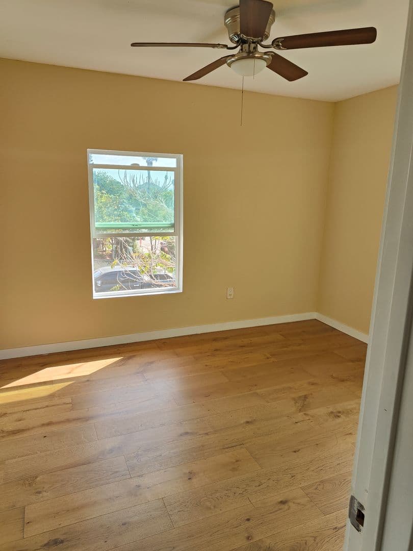 San Diego Apartment: 534-550 Sicard St
