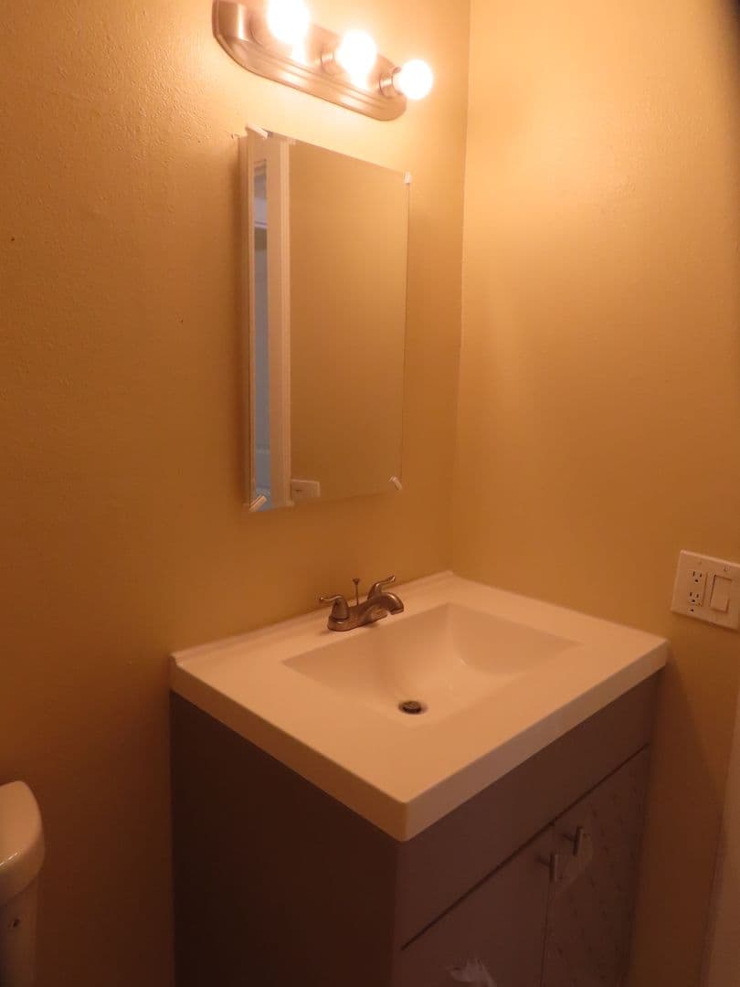 San Diego Apartment: 5284 Groveland Dr
