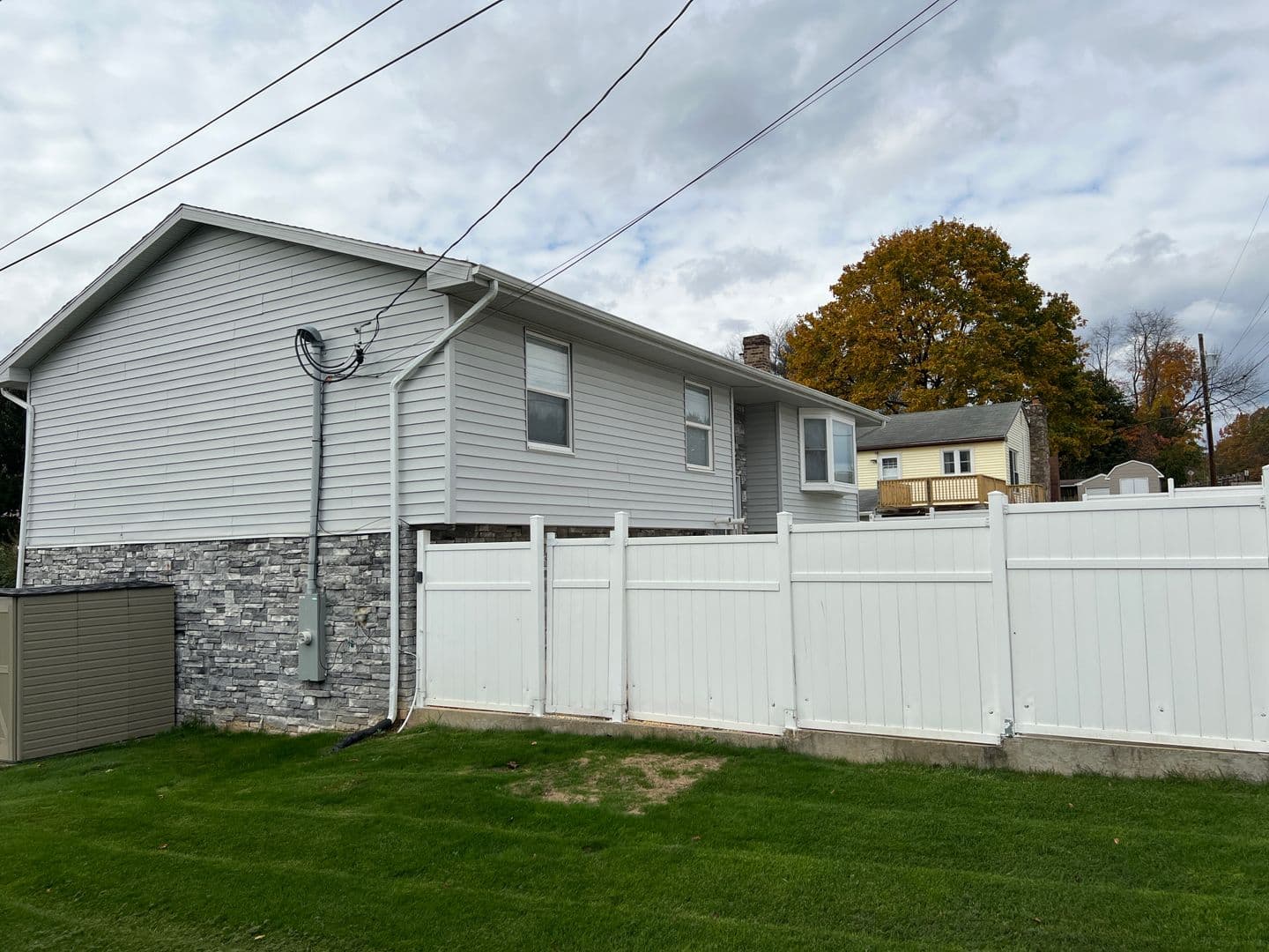 State College House: 2103 Circleville Road