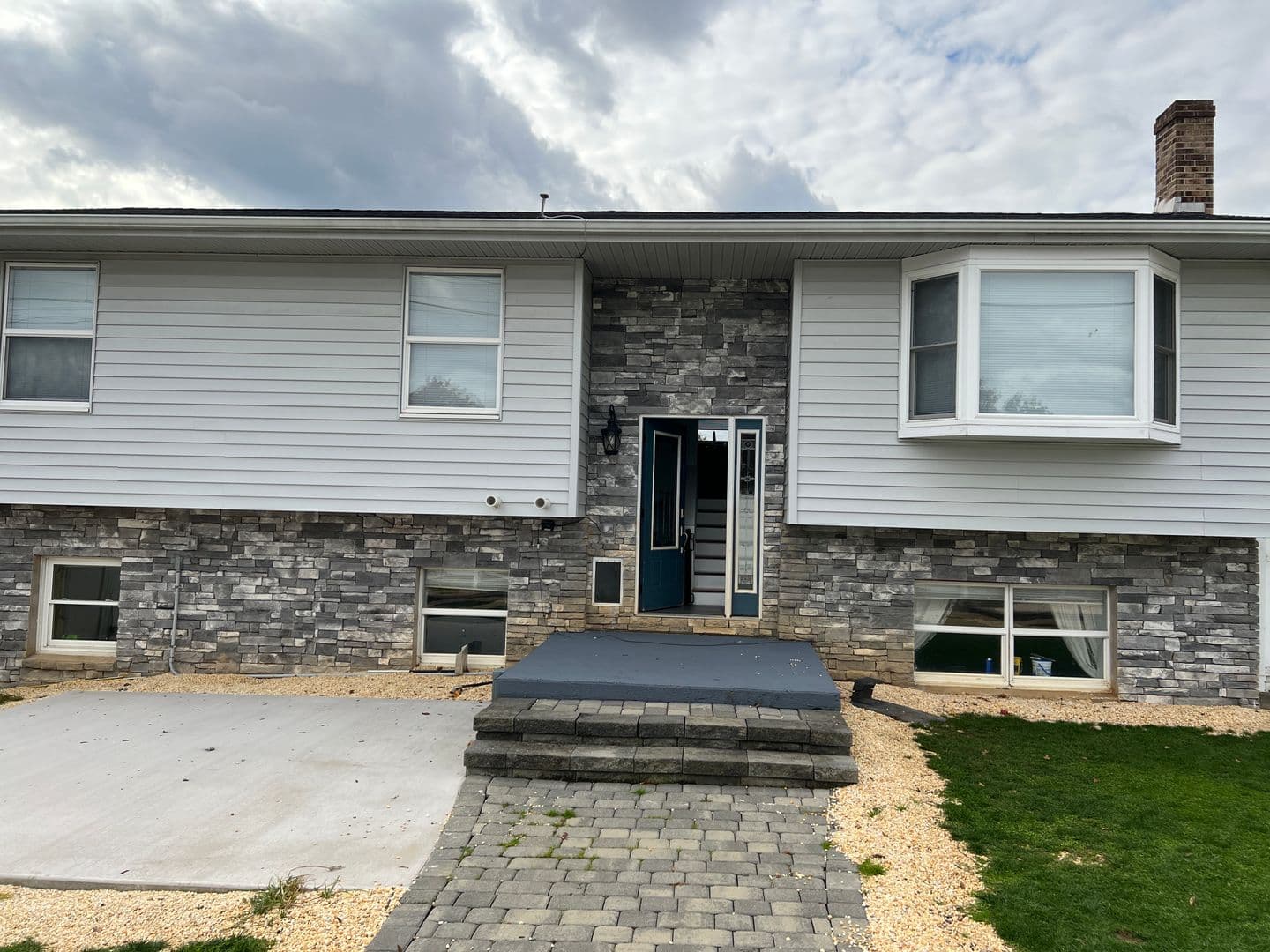 State College House: 2103 Circleville Road