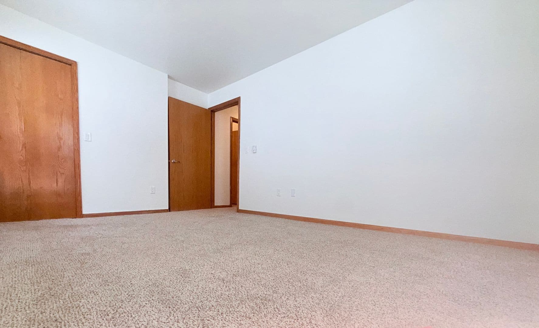Cross Plains Apartment: 1837 Ludden Dr.