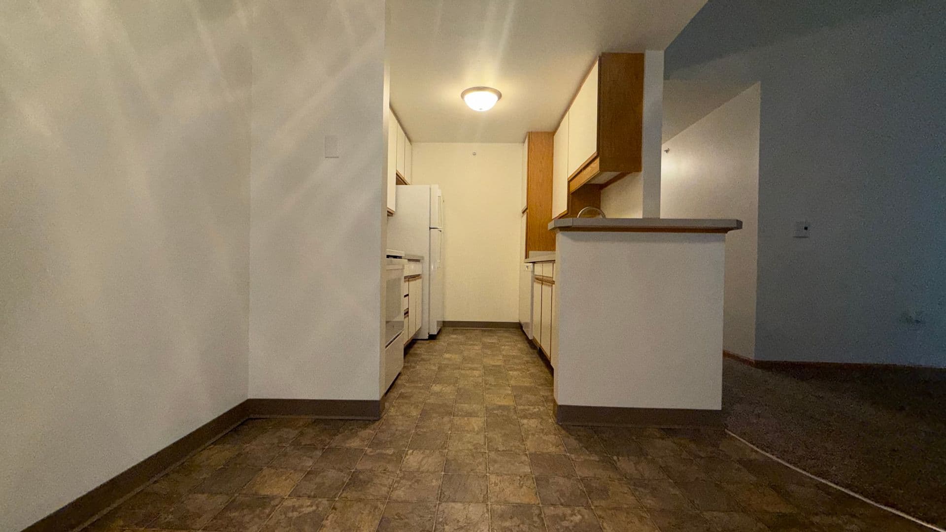 Cross Plains Apartment: 1837 Ludden Dr.