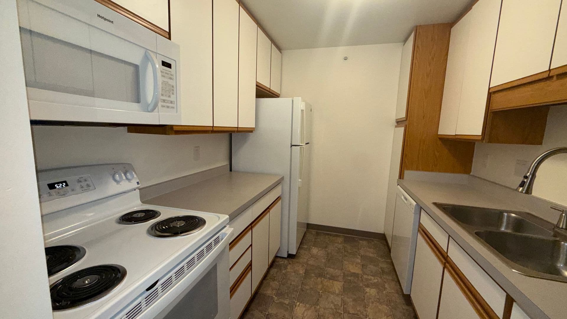 Cross Plains Apartment: 1837 Ludden Dr.