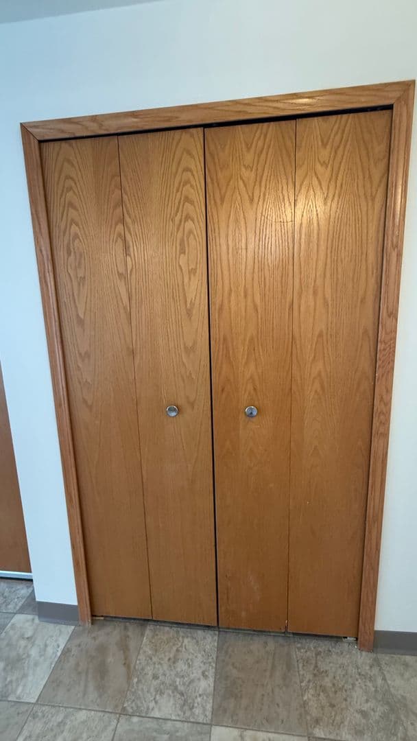 Cross Plains Apartment: 1837 Ludden Dr.