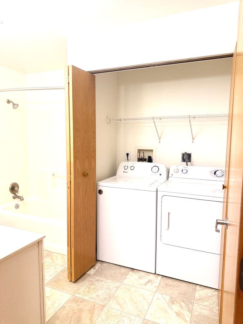 Cross Plains Apartment: 1837 Ludden Dr.