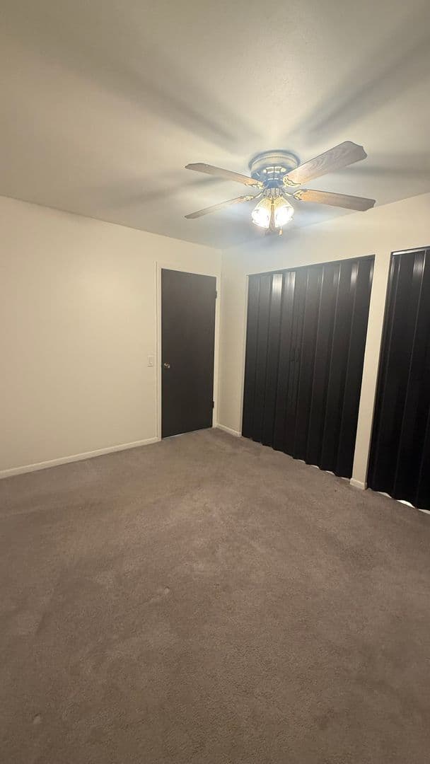 Elkhorn Apartment: 423 E 1st Ave,