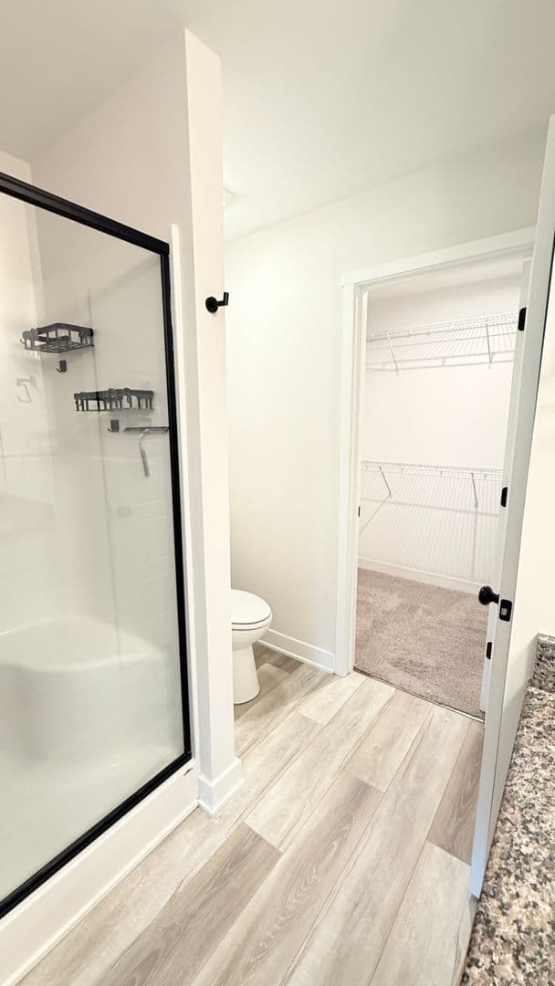Jeffersonville House: 829 Wolf Run Park Blvd