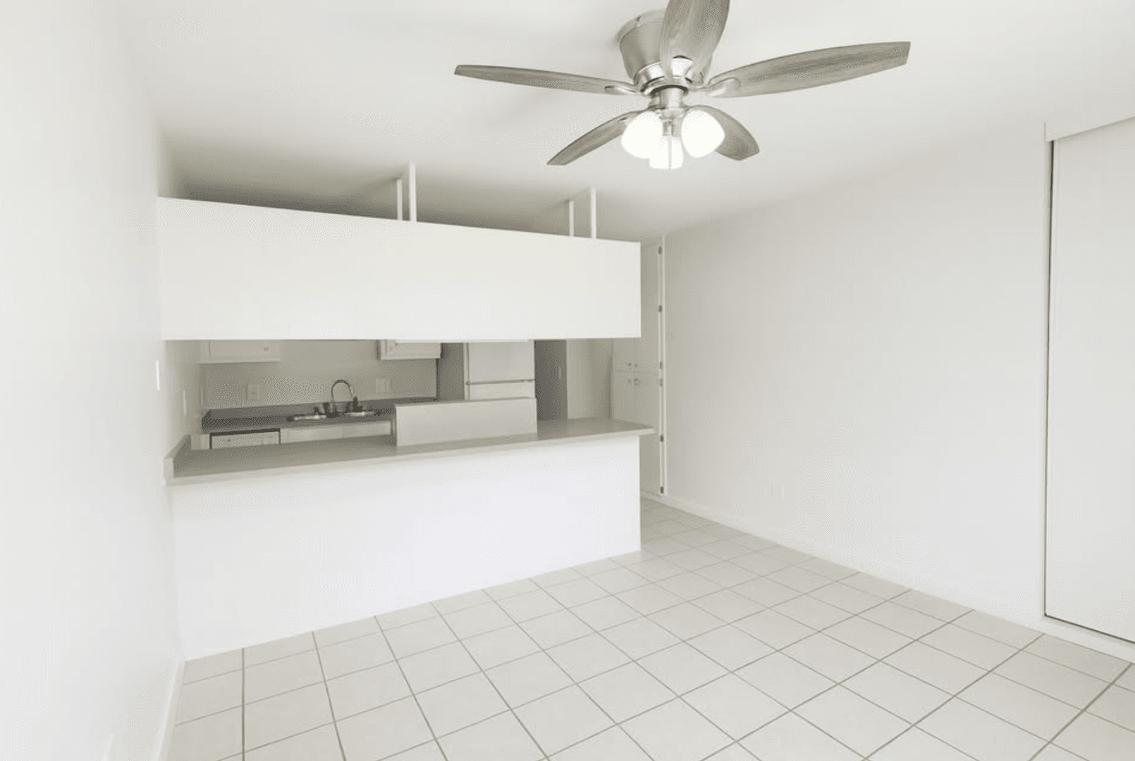 Sun Prairie Apartment: 334 S. Walker Way