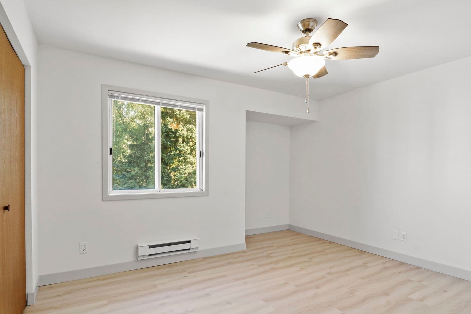 Madison Apartment: 3154-3166 Ridgeway Ave
