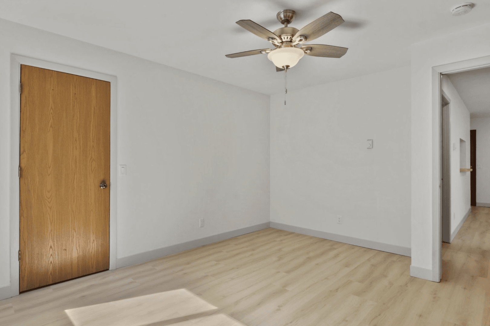 Madison Apartment: 3154-3166 Ridgeway Ave