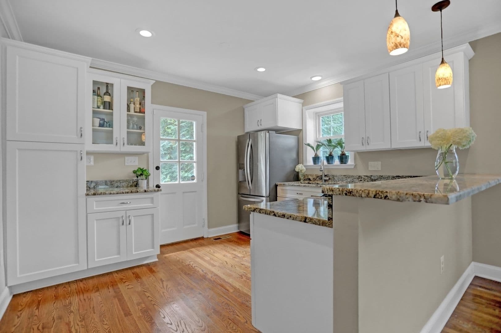 Towson House: 635 Round Oak Road