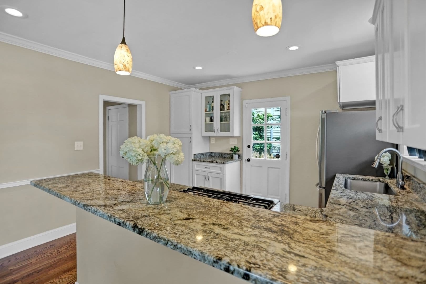 Towson House: 635 Round Oak Road