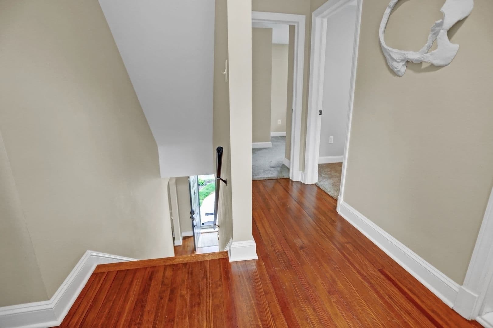 Towson House: 635 Round Oak Road