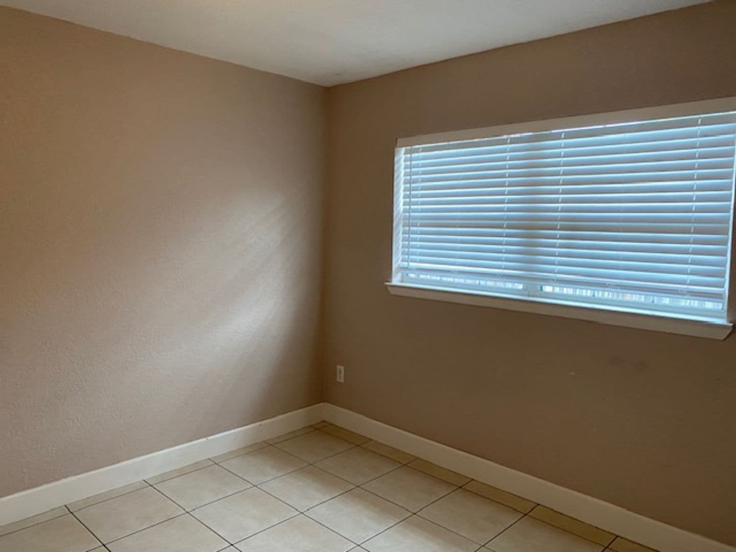 Orlando House: 3170 S Bumby Avenue Unit D7