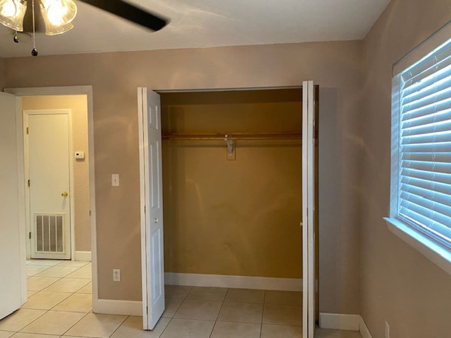 Orlando House: 3170 S Bumby Avenue Unit D7
