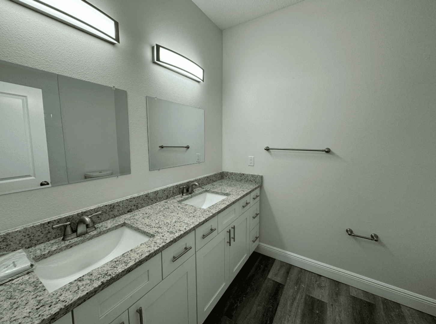 Tampa House: 5310 E Sligh Avenue