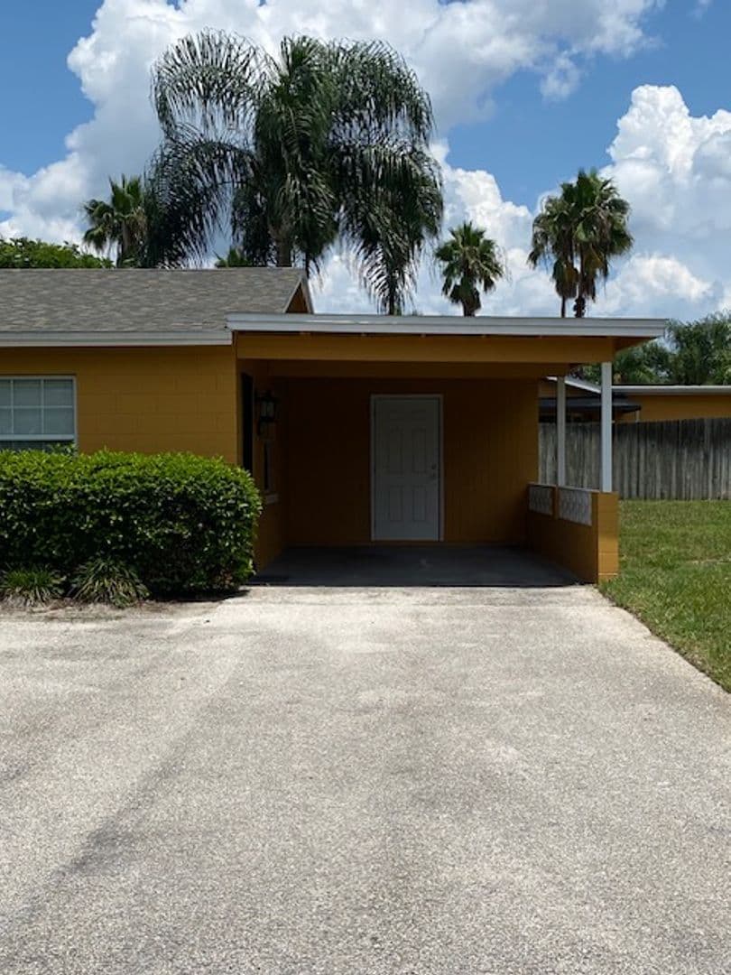 Orlando House: 3170 S Bumby Avenue Unit D7