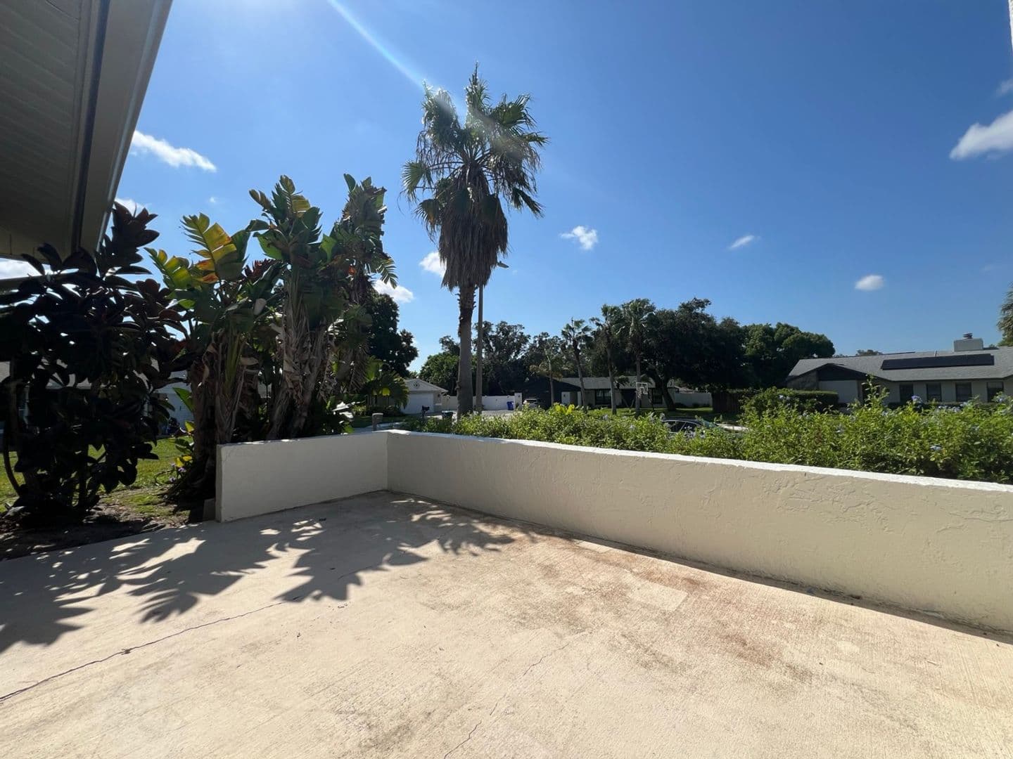 Palm Harbor House: 1371 Tenby Way